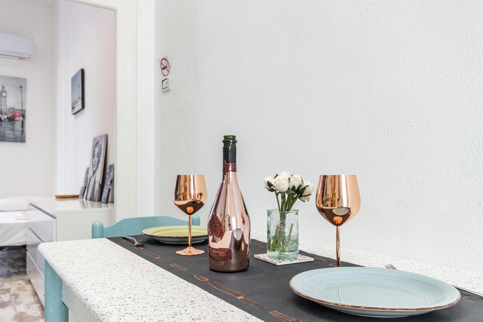 San Nicola Apartments By Rentbeat Bari Extérieur photo